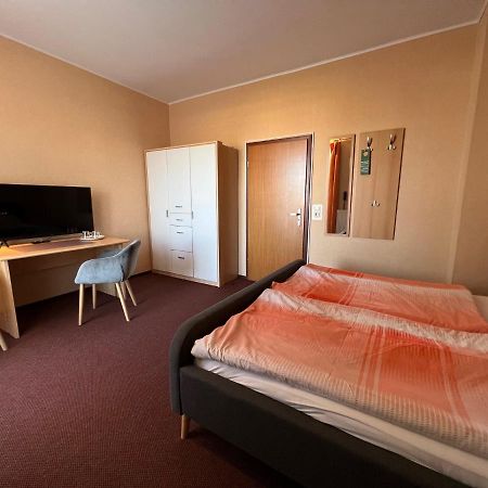 Hotelpension Am Thermalbad Bad Nenndorf Exteriör bild