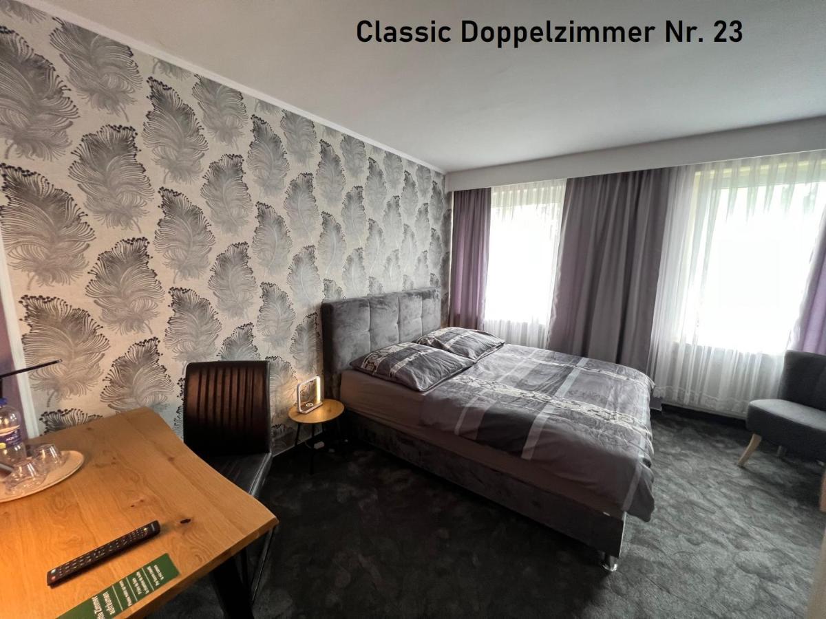 Hotelpension Am Thermalbad Bad Nenndorf Exteriör bild